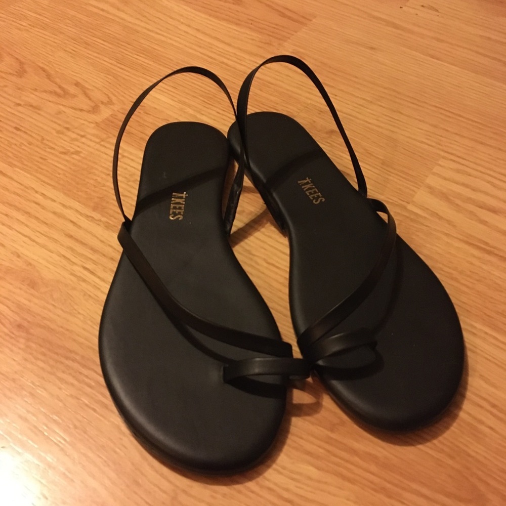 tkees sandal minimalist black lc barely there